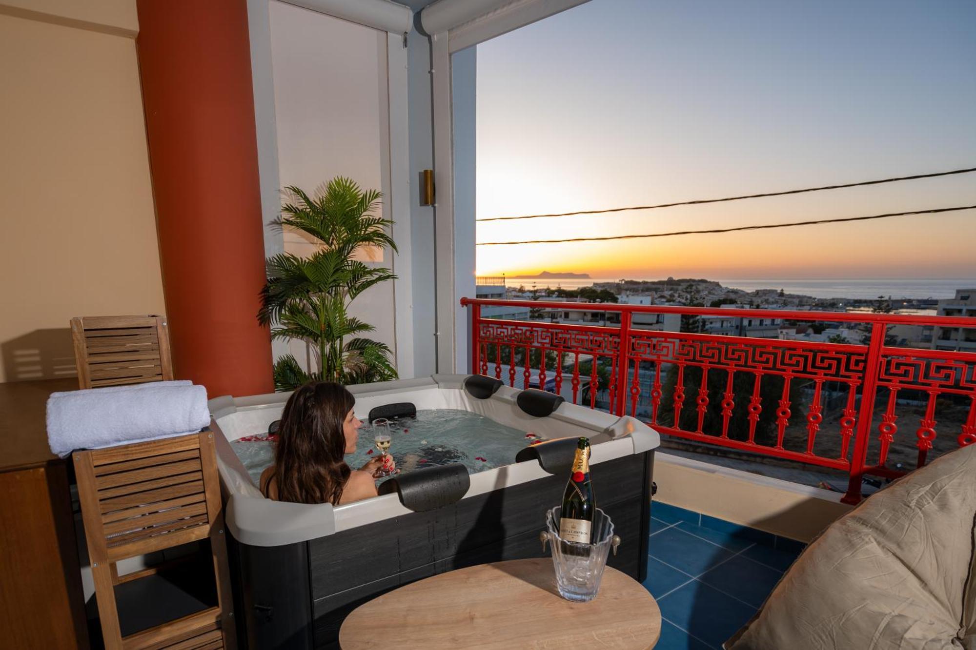 Vdg Luxury Seafront Residence Rethymno  ภายนอก รูปภาพ